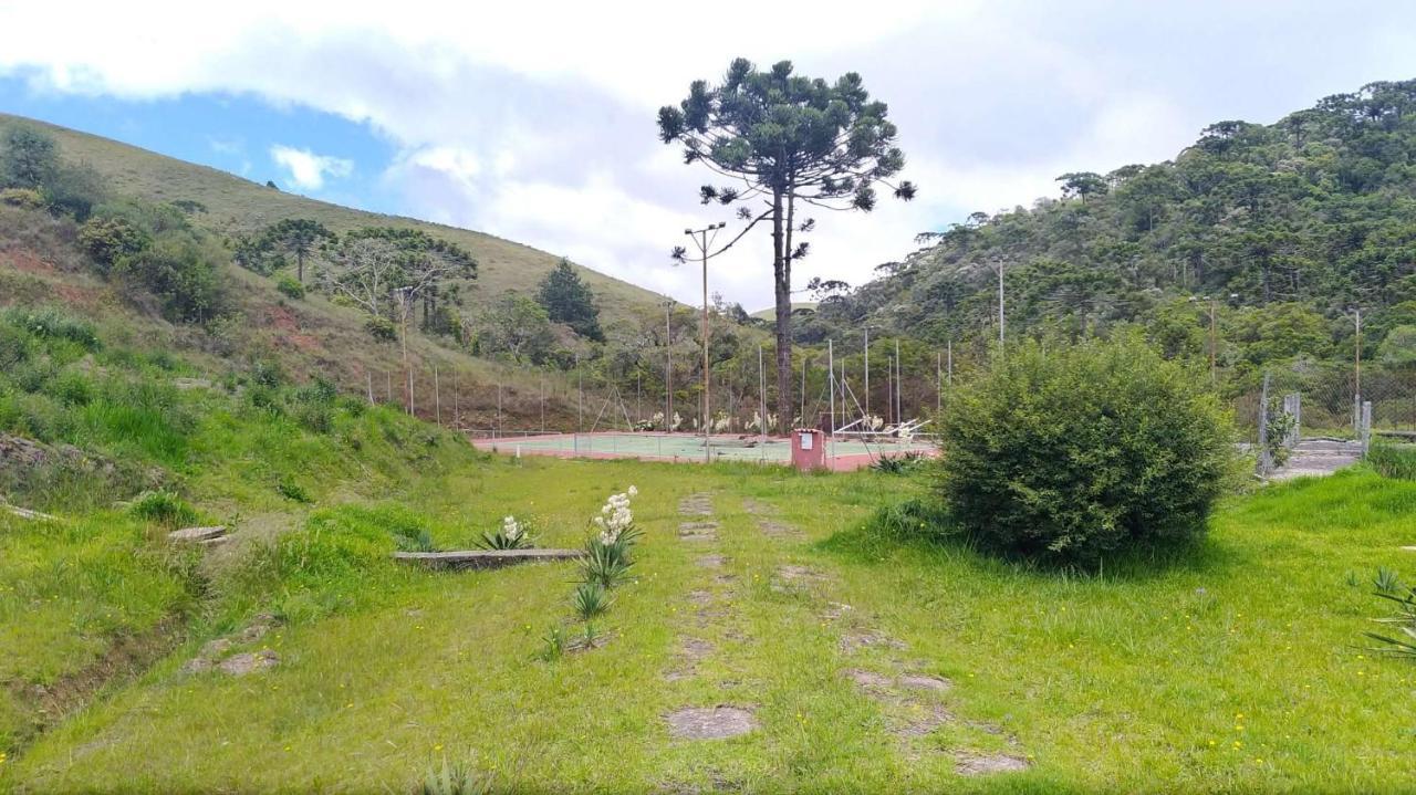 Plaza Inn Week Inn Campos do Jordao Exterior photo