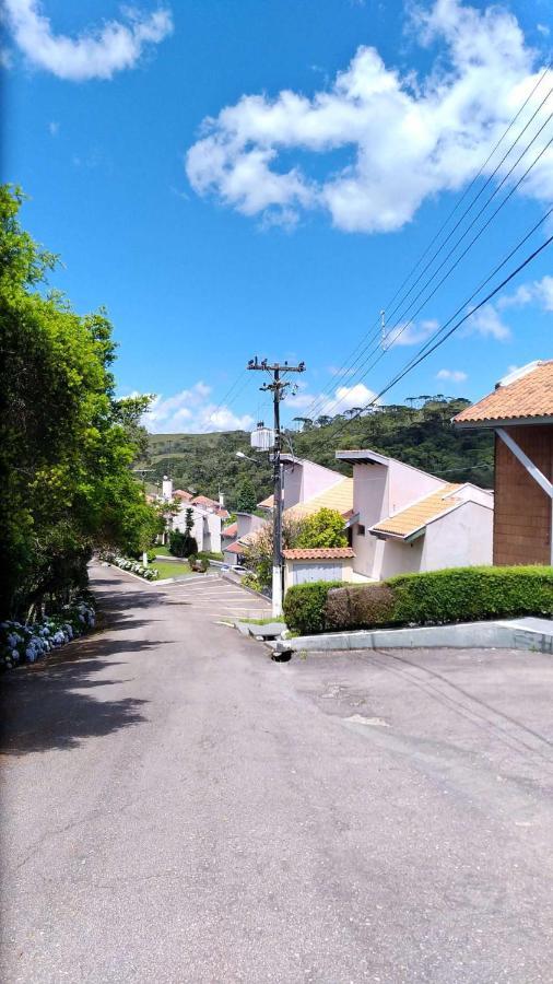 Plaza Inn Week Inn Campos do Jordao Exterior photo