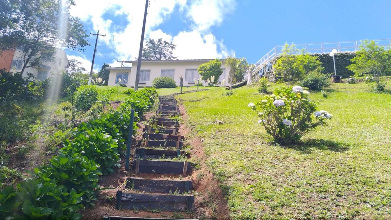 Plaza Inn Week Inn Campos do Jordao Exterior photo