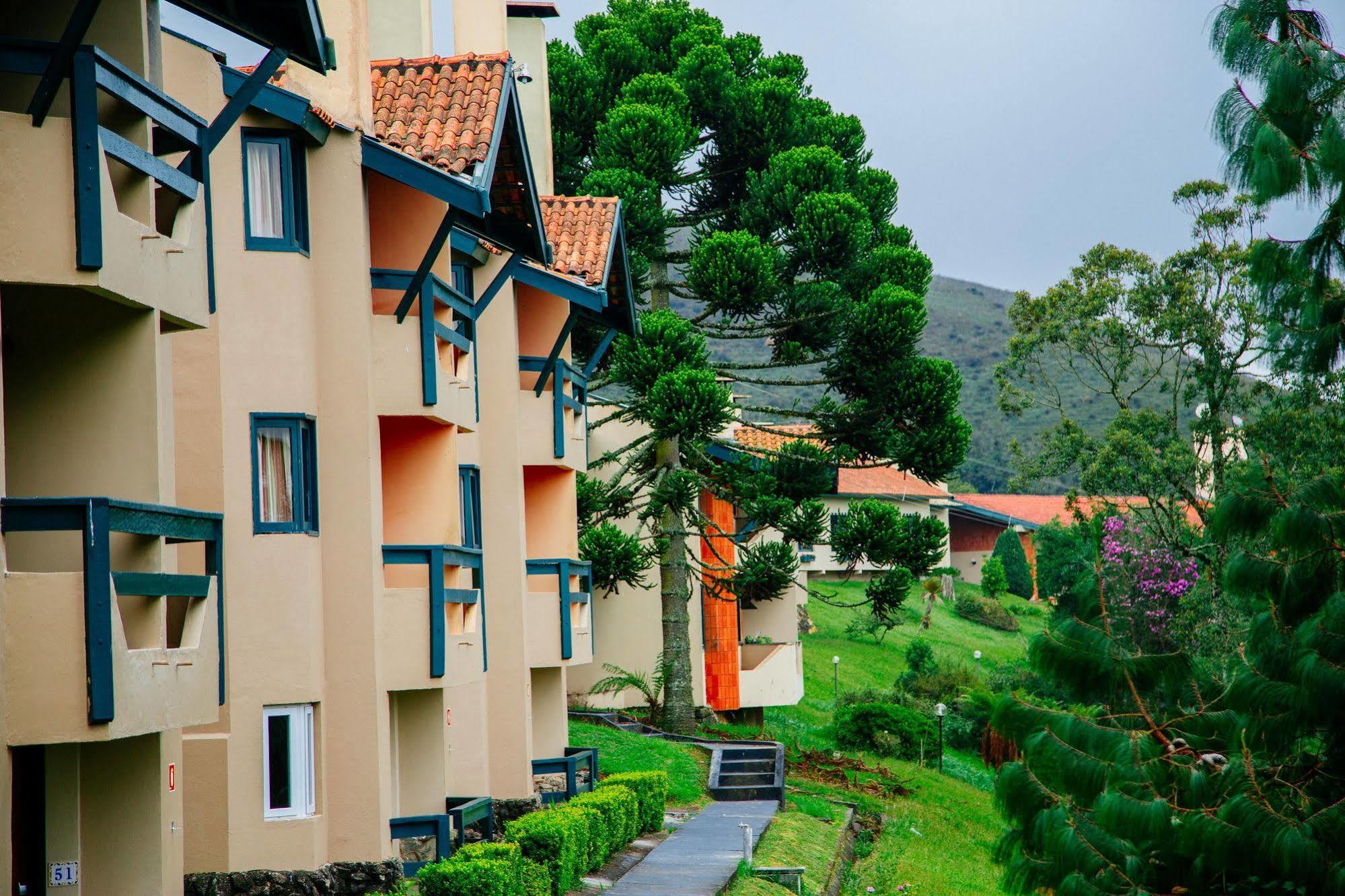 Plaza Inn Week Inn Campos do Jordao Exterior photo